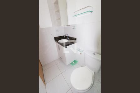 Apartamento para alugar com 45m², 2 quartos e sem vaga Apartamento para alugar com 45m², 2 quartos e sem vagaBanheiro