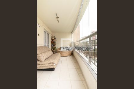 Sacada de apartamento à venda com 3 quartos, 128m² em Vila Uberabinha, São Paulo