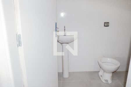 Banheiro de apartamento para alugar com 1 quarto, 37m² em Vila Paulicéia, São Paulo