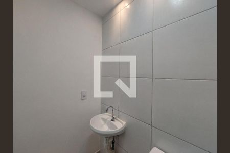 Apartamento para alugar com 35m², 2 quartos e sem vaga Apartamento para alugar com 35m², 2 quartos e sem vagaBanheiro
