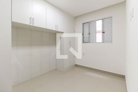 Quarto 1 de apartamento para alugar com 2 quartos, 40m² em Jardim Helena, São Paulo