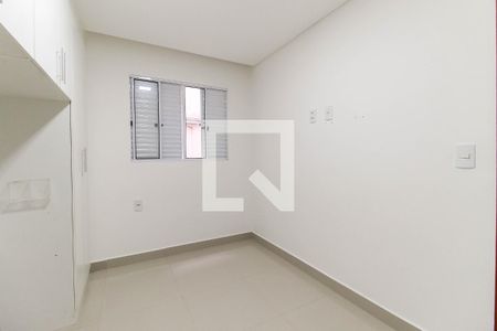 Quarto 1 de apartamento para alugar com 2 quartos, 40m² em Jardim Helena, São Paulo