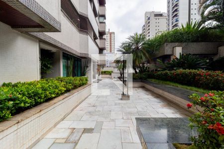 Apartamento para alugar com 175m², 4 quartos e 3 vagasÁrea comum