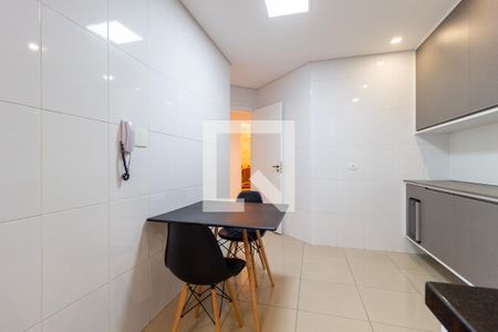 Apartamento para alugar com 175m², 4 quartos e 3 vagasCozinha