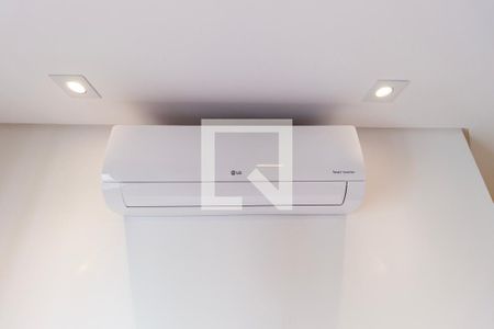 Apartamento para alugar com 175m², 4 quartos e 3 vagasDetalhe - Suíte 1