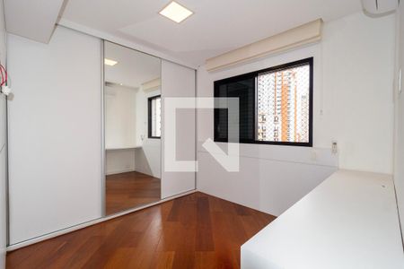 Apartamento para alugar com 175m², 4 quartos e 3 vagasSuíte 1