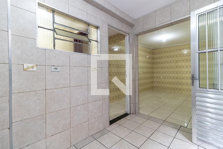 Casa à venda com 70m², 2 quartos e 2 vagas Casa à venda com 70m², 2 quartos e 2 vagasCozinha