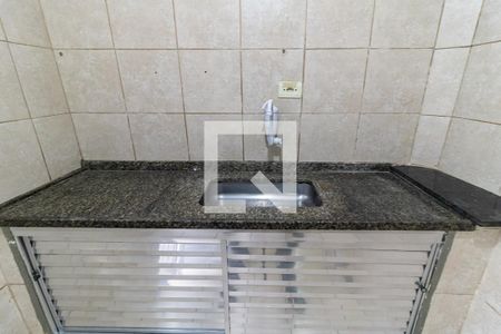 Casa à venda com 70m², 2 quartos e 2 vagas Casa à venda com 70m², 2 quartos e 2 vagasCozinha