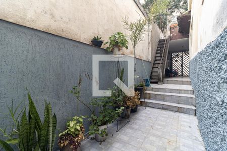 Casa à venda com 70m², 2 quartos e 2 vagas Casa à venda com 70m², 2 quartos e 2 vagasCorredor
