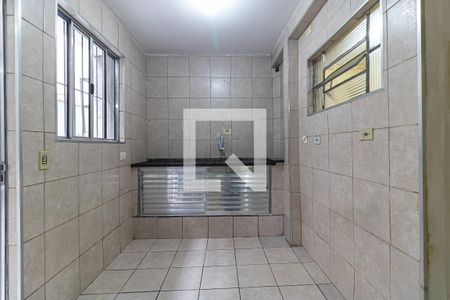 Casa à venda com 70m², 2 quartos e 2 vagas Casa à venda com 70m², 2 quartos e 2 vagasCozinha