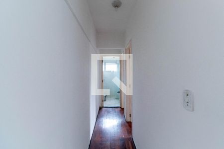 Corredor de apartamento para alugar com 2 quartos, 75m² em Chácara Cruzeiro do Sul, São Paulo