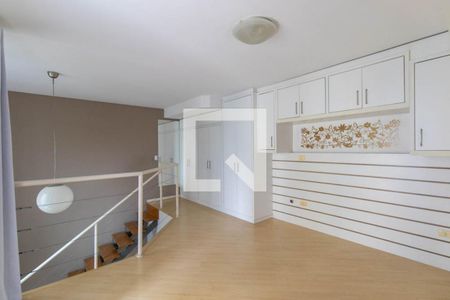 Quarto Suíte de apartamento para alugar com 1 quarto, 70m² em Centro, Curitiba