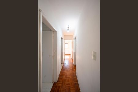 Corredor de apartamento à venda com 3 quartos, 70m² em Vila Clementino, São Paulo