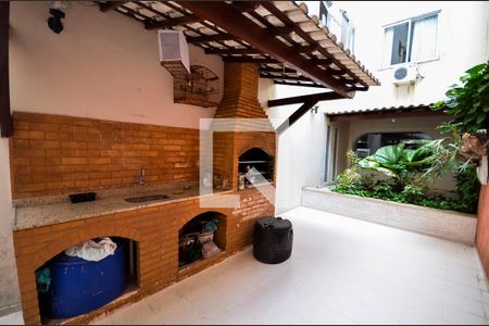 Apartamento à venda com 90m², 2 quartos e 1 vagaÁrea comum - Churrasqueira