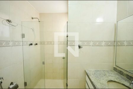 Apartamento à venda com 90m², 2 quartos e 1 vagaBanheiro da Suíte