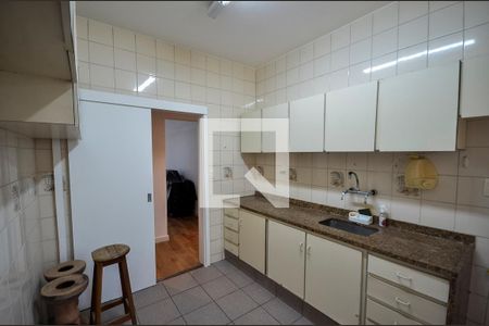 Apartamento à venda com 90m², 2 quartos e 1 vagaCozinha