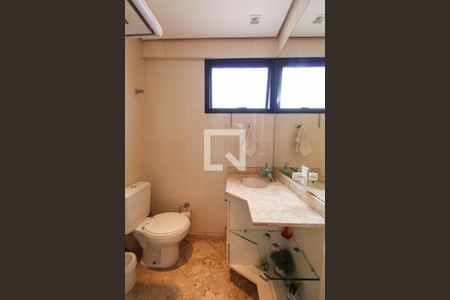 Apartamento à venda com 180m², 4 quartos e 3 vagasBanheiro