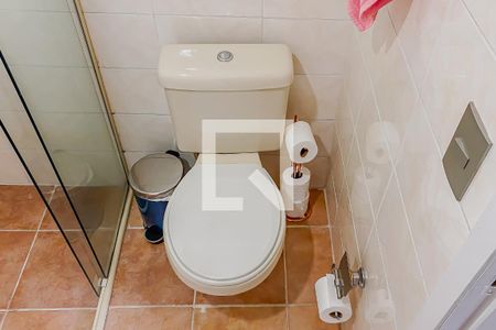 Casa à venda com 304m², 5 quartos e 3 vagasBanheiro da Suíte 2