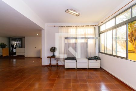 Casa à venda com 359m², 3 quartos e 4 vagasÁrea comum