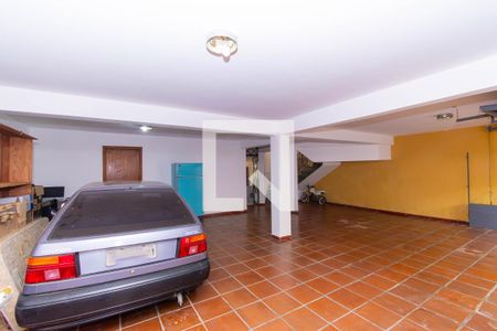 Casa à venda com 359m², 3 quartos e 4 vagasGaragem