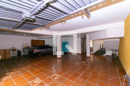 Casa à venda com 359m², 3 quartos e 4 vagasGaragem