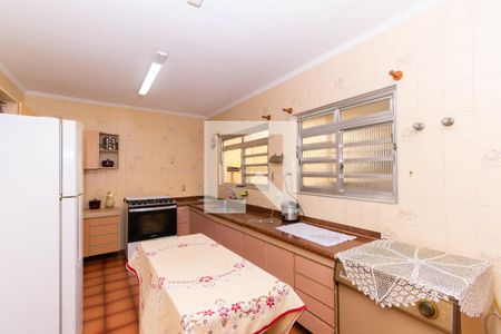 Casa à venda com 359m², 3 quartos e 4 vagasCozinha