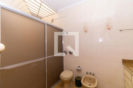 Casa à venda com 359m², 3 quartos e 4 vagasBanheiro 2
