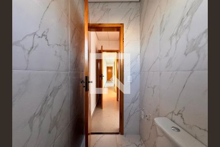 Apartamento à venda com 43m², 2 quartos e 1 vaga Apartamento à venda com 43m², 2 quartos e 1 vagaBanheiro da suíte