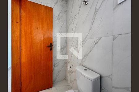 Apartamento à venda com 43m², 2 quartos e 1 vaga Apartamento à venda com 43m², 2 quartos e 1 vagaBanheiro