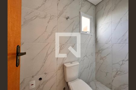 Apartamento à venda com 43m², 2 quartos e 1 vaga Apartamento à venda com 43m², 2 quartos e 1 vagaBanheiro