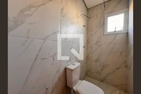 Apartamento à venda com 43m², 2 quartos e 1 vaga Apartamento à venda com 43m², 2 quartos e 1 vagaBanheiro da suíte