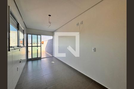 Apartamento à venda com 86m², 2 quartos e 1 vaga Apartamento à venda com 86m², 2 quartos e 1 vagaCobertura