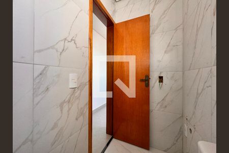 Apartamento à venda com 86m², 2 quartos e 1 vaga Apartamento à venda com 86m², 2 quartos e 1 vagaBanheiro