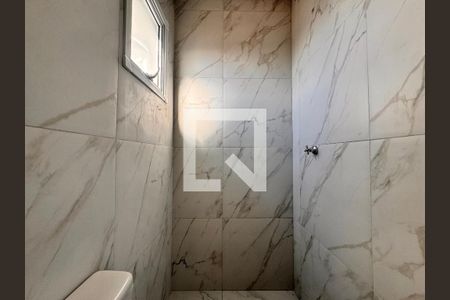 Apartamento à venda com 86m², 2 quartos e 1 vaga Apartamento à venda com 86m², 2 quartos e 1 vagaBanheiro