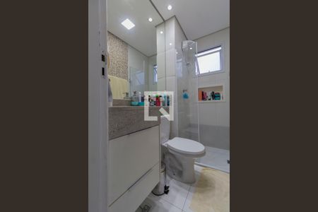 Apartamento para alugar com 38m², 2 quartos e sem vagaBanheiro 