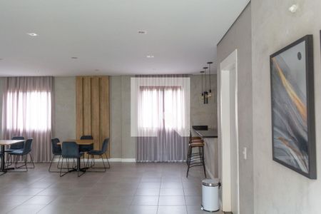 Apartamento para alugar com 38m², 2 quartos e sem vagaÁrea comum - Salão de festas