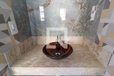 Apartamento para alugar com 38m², 2 quartos e sem vagaBanheiro