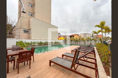 Apartamento à venda com 62m², 2 quartos e sem vagaÁrea comum - Piscina