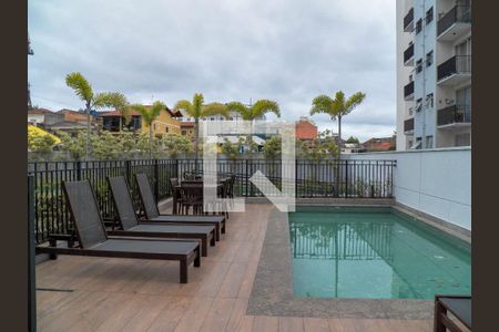 Apartamento à venda com 62m², 2 quartos e sem vagaÁrea comum - Piscina