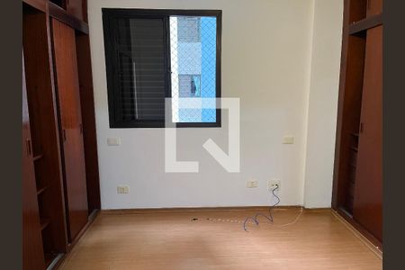 Apartamento à venda com 83m², 3 quartos e 2 vagasQuarto 3