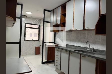 Apartamento à venda com 83m², 3 quartos e 2 vagasCozinha