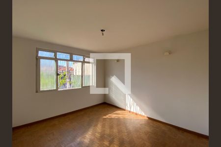 Sala de casa à venda com 6 quartos, 230m² em Jardim Itália, São Paulo