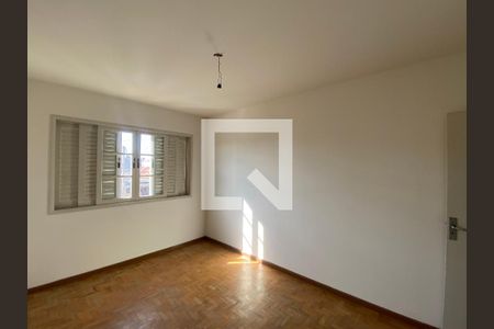 Quarto 1 de casa à venda com 6 quartos, 230m² em Jardim Itália, São Paulo