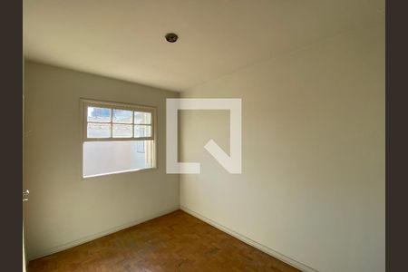 Casa à venda com 230m², 6 quartos e 4 vagasQuarto 4