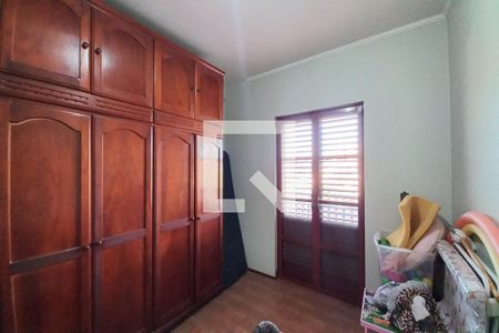 Quarto 1  de casa para alugar com 4 quartos, 360m² em Jardim Paranapanema, Campinas