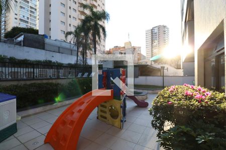 Apartamento à venda com 100m², 3 quartos e 1 vagaÁrea comum - Playground