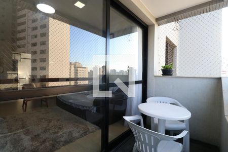 Apartamento à venda com 100m², 3 quartos e 1 vagaVaranda