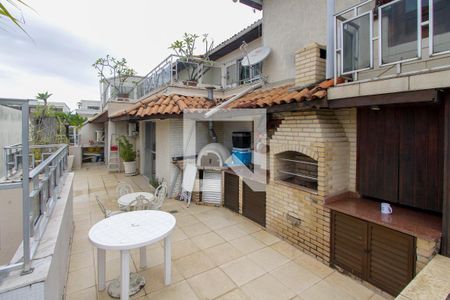 Apartamento à venda com 410m², 4 quartos e 3 vagasChurrasqueira