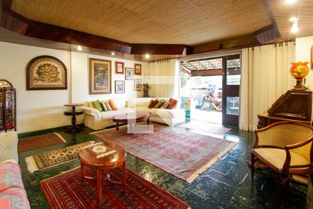 Apartamento à venda com 410m², 4 quartos e 3 vagasSala