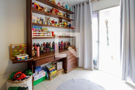 Apartamento à venda com 410m², 4 quartos e 3 vagasQuarto 2